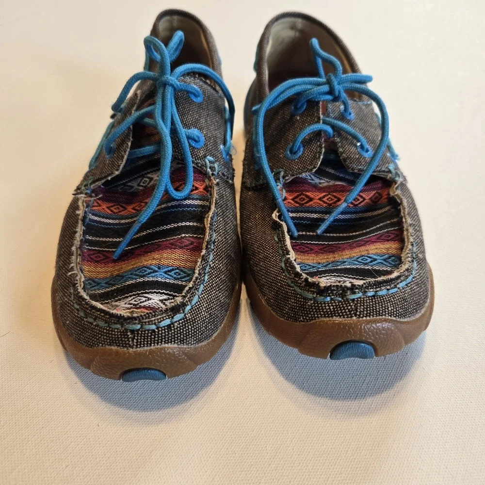 eco TWX Twisted Aztec Print Tie Boat Shoes Womens Size 7 1/2‎